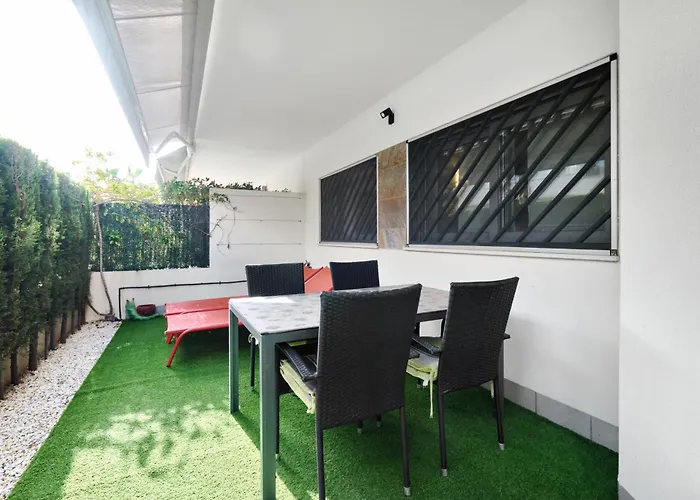 Amalia 5 * 托雷维耶哈